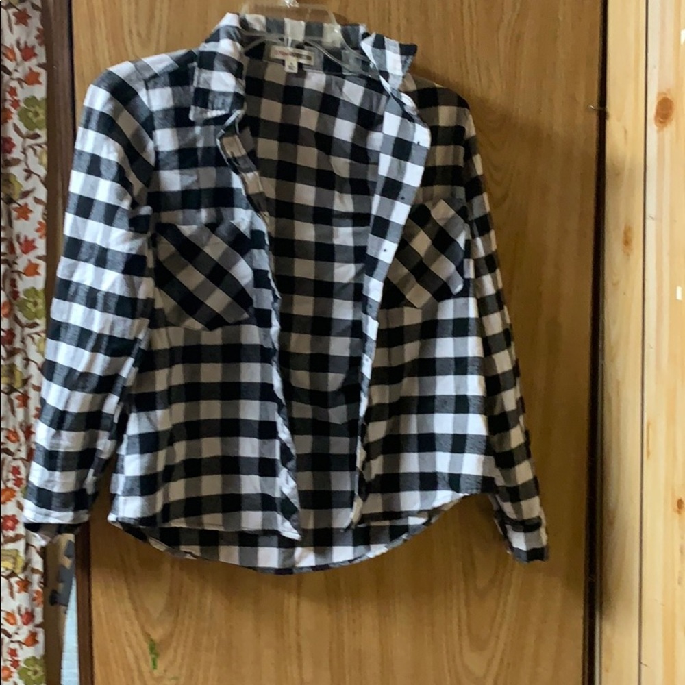 Plaid long sleeve shirt